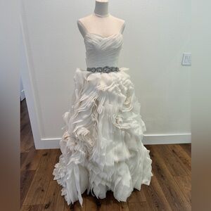 (SOLD) Maggie Sottero Haute Couture Wedding Dress. 6.